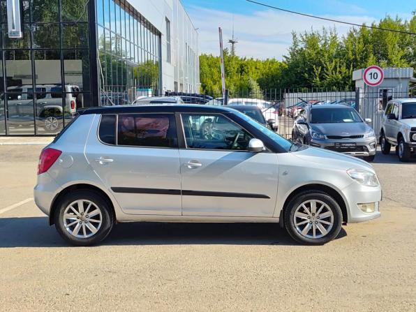 Skoda Fabia II Рестайлинг с пробегом 2011 года, цена 699 000 рублей, 184203 км, хэтчбек, Автокод Объявления