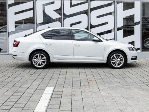 Skoda Octavia III (A7) Рестайлинг с пробегом 2017 года, цена 1 970 000 рублей, 173186 км, лифтбек, Автокод Объявления
