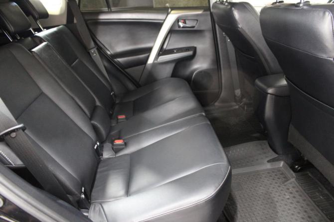 Toyota RAV4 IV (XA40) Рестайлинг с пробегом 2019 года, цена 2 725 000 рублей, 158726 км, внедорожник, Автокод Объявления