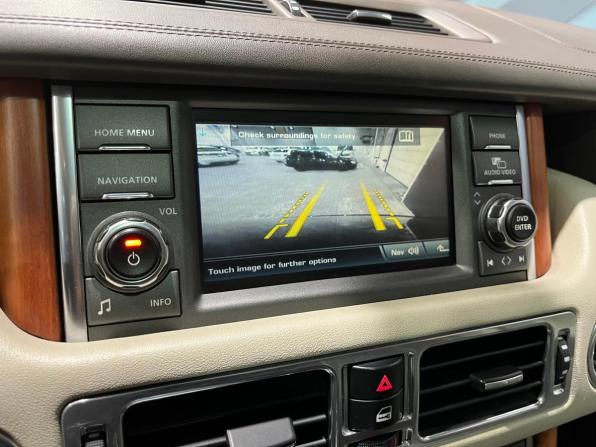 Land Rover Range Rover III Рестайлинг 2 с пробегом 2011 года, цена 1 859 000 рублей, 227763 км, внедорожник, Автокод Объявления