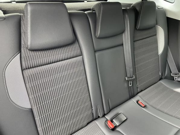 Peugeot 2008 I Рестайлинг с пробегом 2019 года, цена 1 450 000 рублей, 196740 км, внедорожник, Автокод Объявления