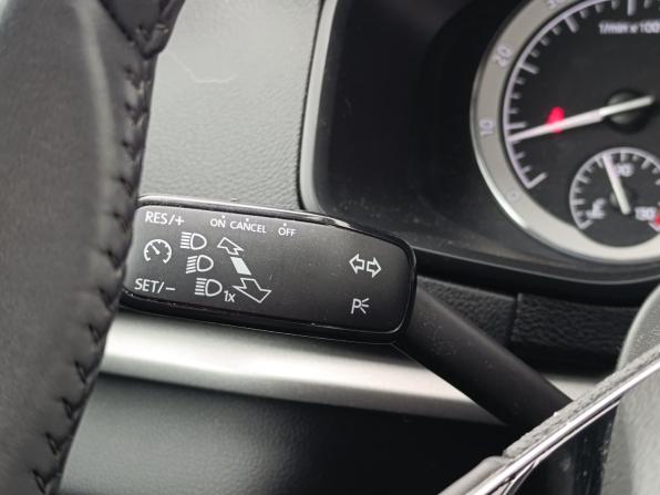 Skoda Karoq I с пробегом 2021 года, цена 2 190 000 рублей, 119165 км, внедорожник, Автокод Объявления