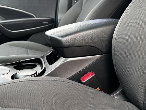 Hyundai Santa Fe III с пробегом 2014 года, цена 1 765 000 рублей, 235873 км, внедорожник, Автокод Объявления
