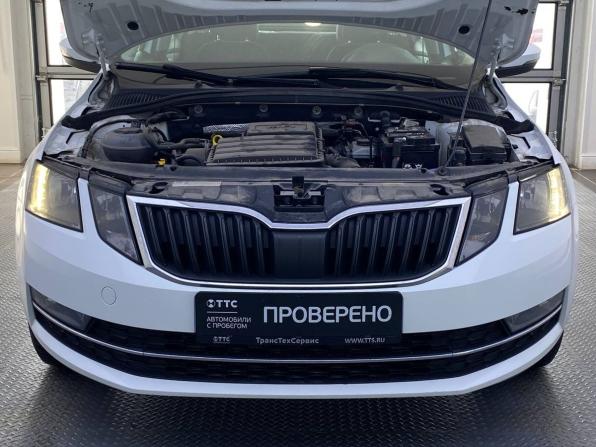 Skoda Octavia III (A7) Рестайлинг с пробегом 2018 года, цена 1 409 000 рублей, 166827 км, лифтбек, Автокод Объявления