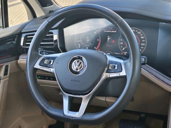Volkswagen Touareg III с пробегом 2019 года, цена 4 290 000 рублей, 115445 км, внедорожник, Автокод Объявления
