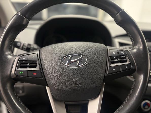 Hyundai Creta I с пробегом 2018 года, цена 1 990 000 рублей, 64822 км, внедорожник, Автокод Объявления