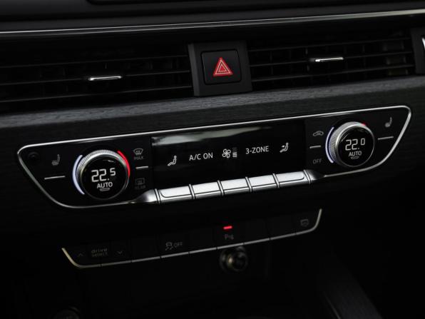 Audi A4 V (B9) с пробегом 2018 года, цена 2 749 000 рублей, 164815 км, седан, Автокод Объявления
