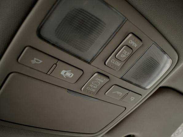 Hyundai Grand Starex I с пробегом 2010 года, цена 2 030 000 рублей, 253827 км, минивэн, Автокод Объявления