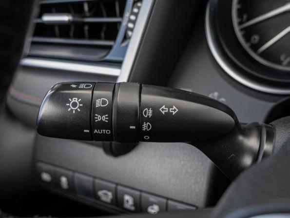 Toyota Camry VIII (XV70) с пробегом 2019 года, цена 2 745 000 рублей, 121041 км, седан, Автокод Объявления