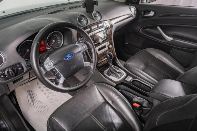 Ford Mondeo IV Рестайлинг с пробегом 2010 года, цена 879 000 рублей, 247000 км, седан, Автокод Объявления