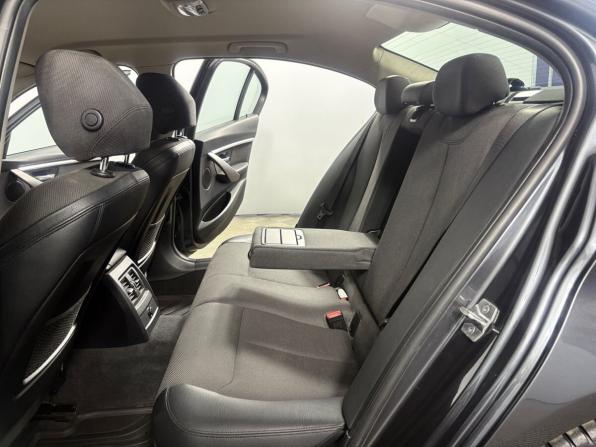 BMW 3 серии VI (F3x) Рестайлинг с пробегом 2019 года, цена 2 900 000 рублей, 125310 км, седан, Автокод Объявления