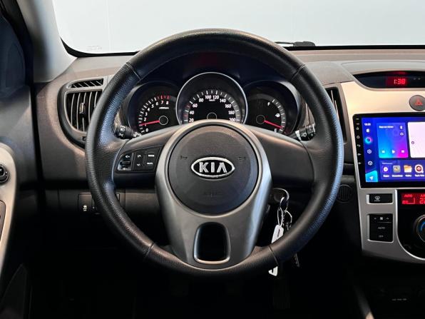 Kia Cerato II с пробегом 2009 года, цена 630 000 рублей, 96482 км, седан, Автокод Объявления