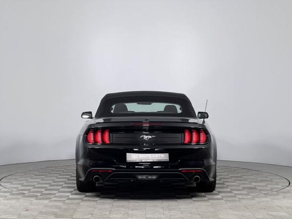 Ford Mustang VI Рестайлинг с пробегом 2021 года, цена 3 060 000 рублей, 82179 км, кабриолет, Автокод Объявления