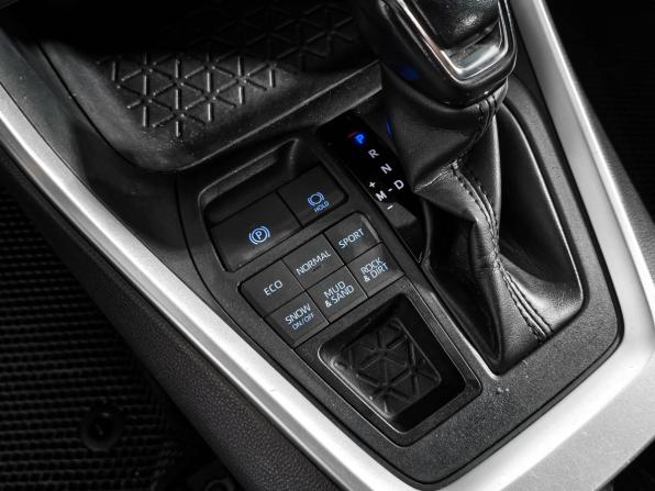 Toyota RAV4 V (XA50) с пробегом 2019 года, цена 2 490 000 рублей, 167900 км, внедорожник, Автокод Объявления