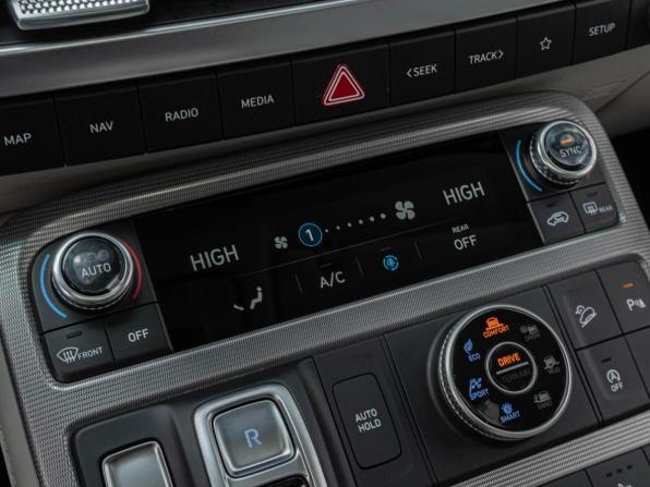 Hyundai Palisade I Рестайлинг с пробегом 2023 года, цена 6 280 000 рублей, 58140 км, внедорожник, Автокод Объявления