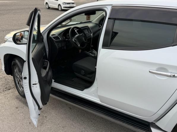 Mitsubishi L200 V Рестайлинг с пробегом 2019 года, цена 2 990 000 рублей, 156000 км, offers.body_type.unknown, Автокод Объявления