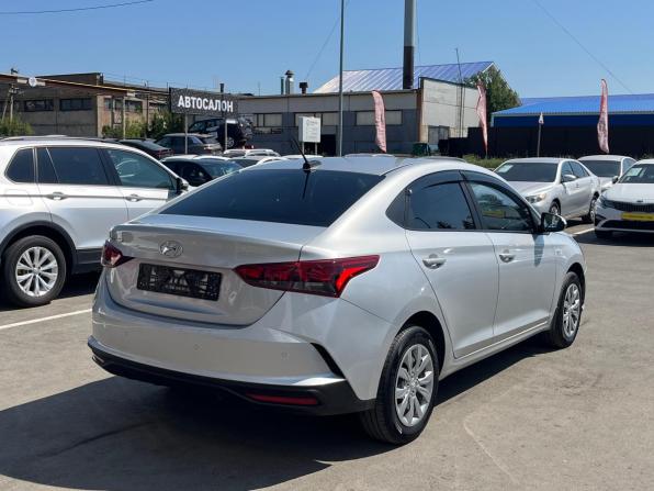 Hyundai Solaris II с пробегом 2020 года, цена 1 400 000 рублей, 164000 км, седан, Автокод Объявления
