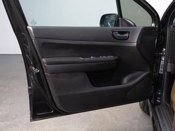 Peugeot 307 I Рестайлинг с пробегом 2007 года, цена 340 000 рублей, 215653 км, хэтчбек, Автокод Объявления