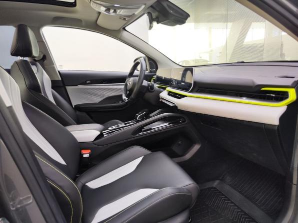 Geely Coolray I Рестайлинг с пробегом 2023 года, цена 2 100 000 рублей, 28001 км, внедорожник, Автокод Объявления