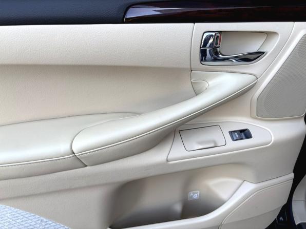 Lexus LX III с пробегом 2011 года, цена 5 800 000 рублей, 82630 км, внедорожник, Автокод Объявления