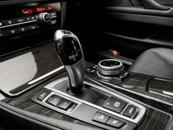 BMW 5 серии VI (F10/F11/F07) с пробегом 2011 года, цена 1 795 000 рублей, 259560 км, седан, Автокод Объявления