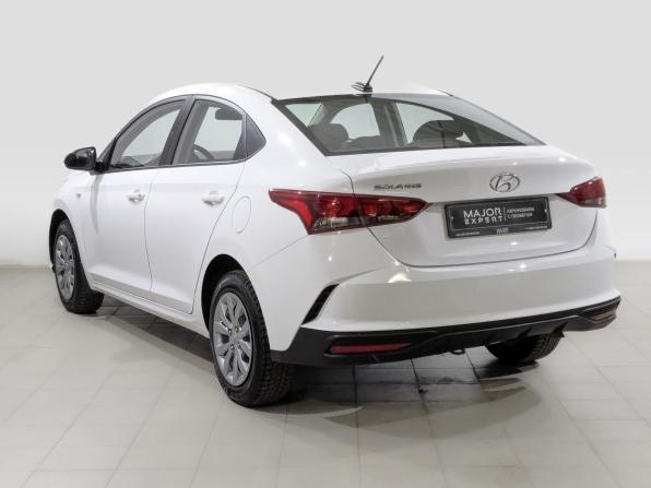 Hyundai Solaris II Рестайлинг с пробегом 2022 года, цена 1 660 000 рублей, 63919 км, седан, Автокод Объявления