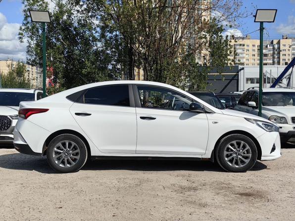 Hyundai Solaris II Рестайлинг с пробегом 2021 года, цена 1 169 000 рублей, 183000 км, седан, Автокод Объявления