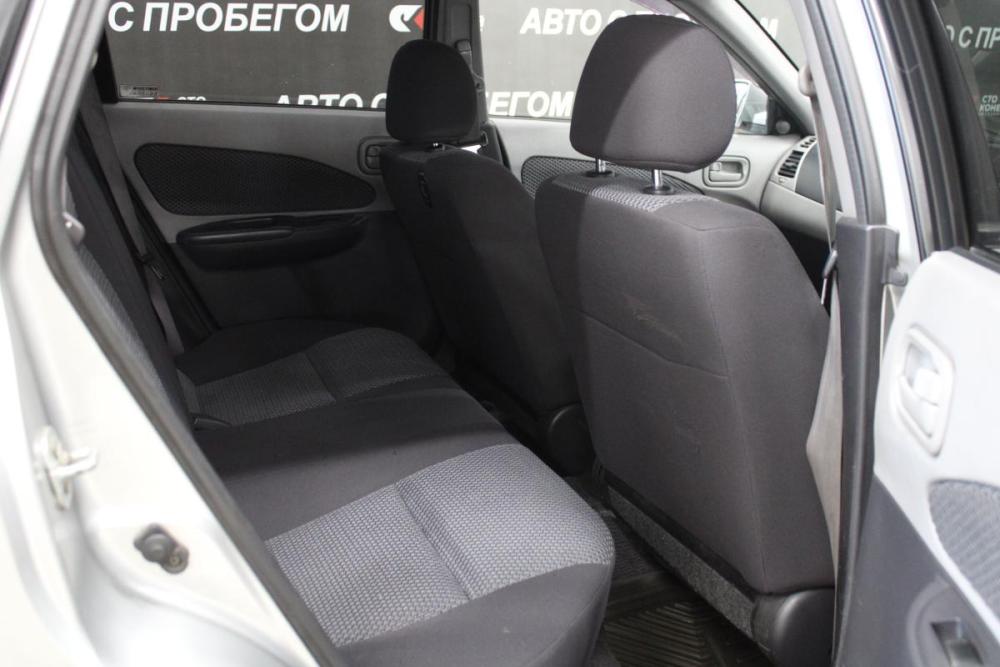 Nissan Wingroad II (Y11) Рестайлинг Томск  - изображение 11