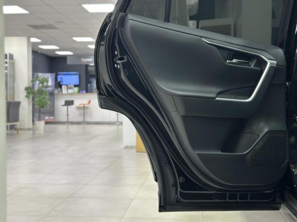 Toyota RAV4 V (XA50) с пробегом 2023 года, цена 3 499 000 рублей, 24300 км, внедорожник, Автокод Объявления