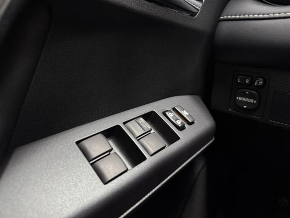 Toyota RAV4 IV (XA40) Рестайлинг с пробегом 2019 года, цена 2 775 000 рублей, 69886 км, внедорожник, Автокод Объявления