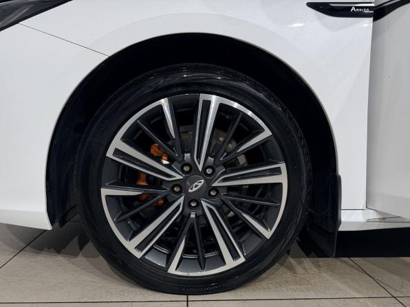 Chery Arrizo 8 с пробегом 2023 года, цена 2 199 000 рублей, 36410 км, седан, Автокод Объявления