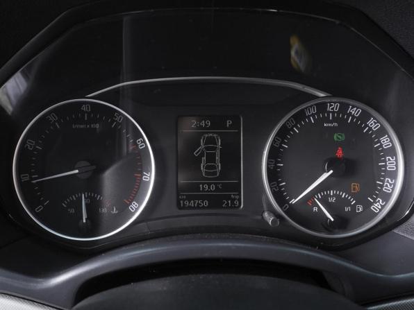 Skoda Octavia II (A5) Рестайлинг с пробегом 2012 года, цена 670 000 рублей, 194750 км, лифтбек, Автокод Объявления