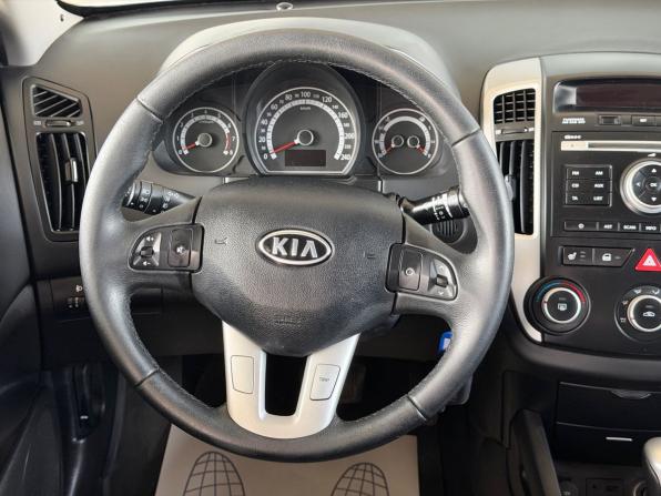 Kia Ceed I Рестайлинг с пробегом 2012 года, цена 880 000 рублей, 189160 км, хэтчбек, Автокод Объявления