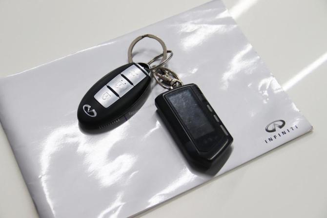 Infiniti M IV с пробегом 2013 года, цена 1 895 950 рублей, 92896 км, седан, Автокод Объявления