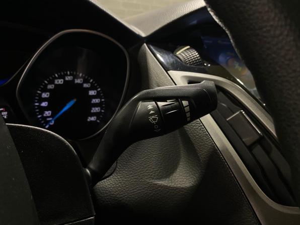 Ford Focus III с пробегом 2012 года, цена 730 000 рублей, 198828 км, седан, Автокод Объявления