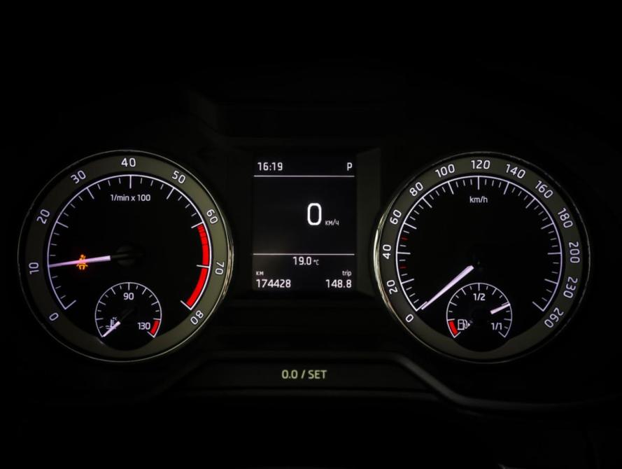 Skoda Octavia III (A7) Рестайлинг Москва  - изображение 16