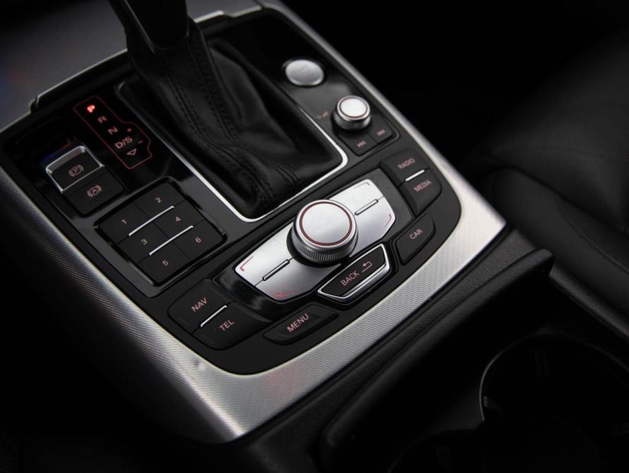 Audi A6 allroad III (C7) Рестайлинг Санкт-Петербург  - изображение 13