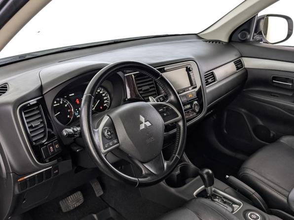Mitsubishi Outlander III Рестайлинг с пробегом 2014 года, цена 1 710 000 рублей, 210200 км, внедорожник, Автокод Объявления