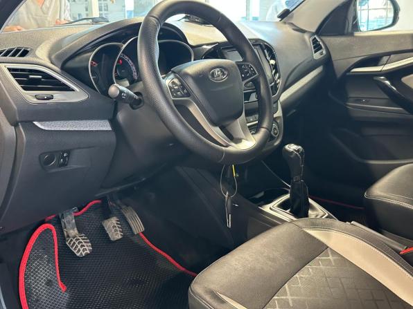 Lada (ВАЗ) Vesta I с пробегом 2019 года, цена 1 058 000 рублей, 170100 км, универсал, Автокод Объявления