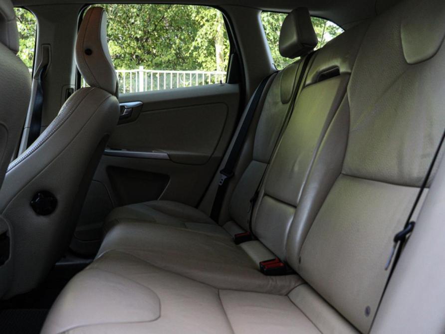 Volvo XC60 I Москва  - изображение 8