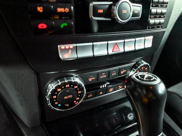 Mercedes-Benz C-Класс III (W204) Рестайлинг с пробегом 2012 года, цена 1 490 000 рублей, 189919 км, седан, Автокод Объявления