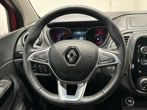 Renault Kaptur I Рестайлинг с пробегом 2021 года, цена 1 649 000 рублей, 68185 км, внедорожник, Автокод Объявления