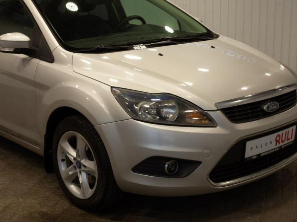 Ford Focus II Рестайлинг с пробегом 2010 года, цена 640 000 рублей, 165375 км, седан, Автокод Объявления