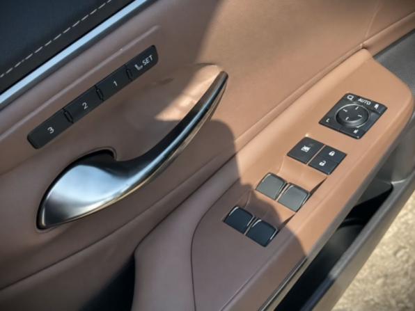Новый Lexus ES VII Рестайлинг 2 2025 года, цена 5 390 000 рублей, седан, Автокод Объявления