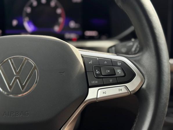 Volkswagen Taos I с пробегом 2022 года, цена 2 579 000 рублей, 77178 км, внедорожник, Автокод Объявления