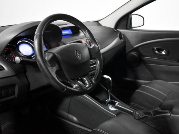 Renault Fluence I Рестайлинг с пробегом 2014 года, цена 590 000 рублей, 146595 км, седан, Автокод Объявления