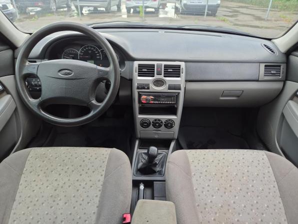 Lada (ВАЗ) Priora I с пробегом 2010 года, цена 295 000 рублей, 257531 км, седан, Автокод Объявления
