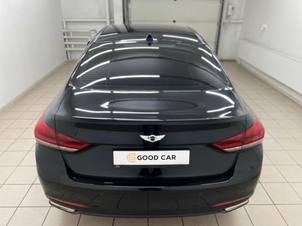 Hyundai Genesis II с пробегом 2015 года, цена 1 980 000 рублей, 188763 км, седан, Автокод Объявления