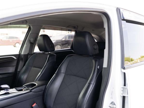 Honda Jade I с пробегом 2015 года, цена 1 200 000 рублей, 219935 км, компактвэн, Автокод Объявления