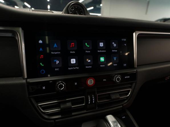 Porsche Macan I Рестайлинг 2 с пробегом 2023 года, цена 8 750 000 рублей, 864 км, внедорожник, Автокод Объявления